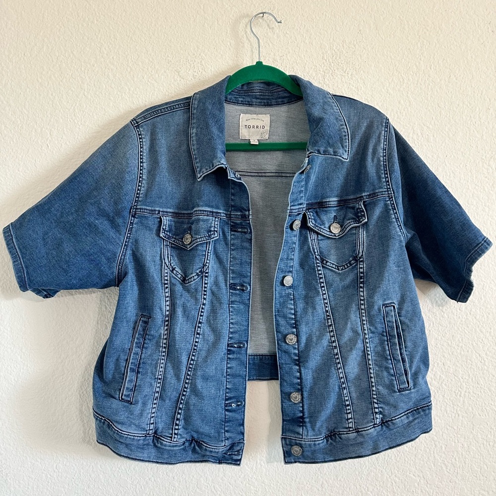 Torrid denim utility jacket size 2